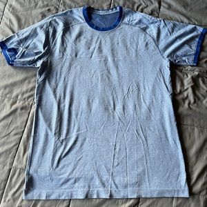 Lululemon Mens athletic shirt size Large